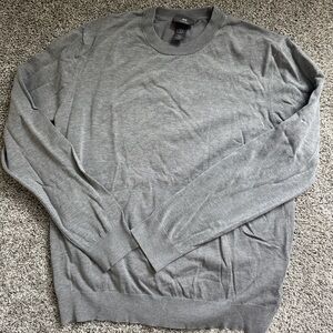 H&M Men's Classic Gray Crewneck Sweater
